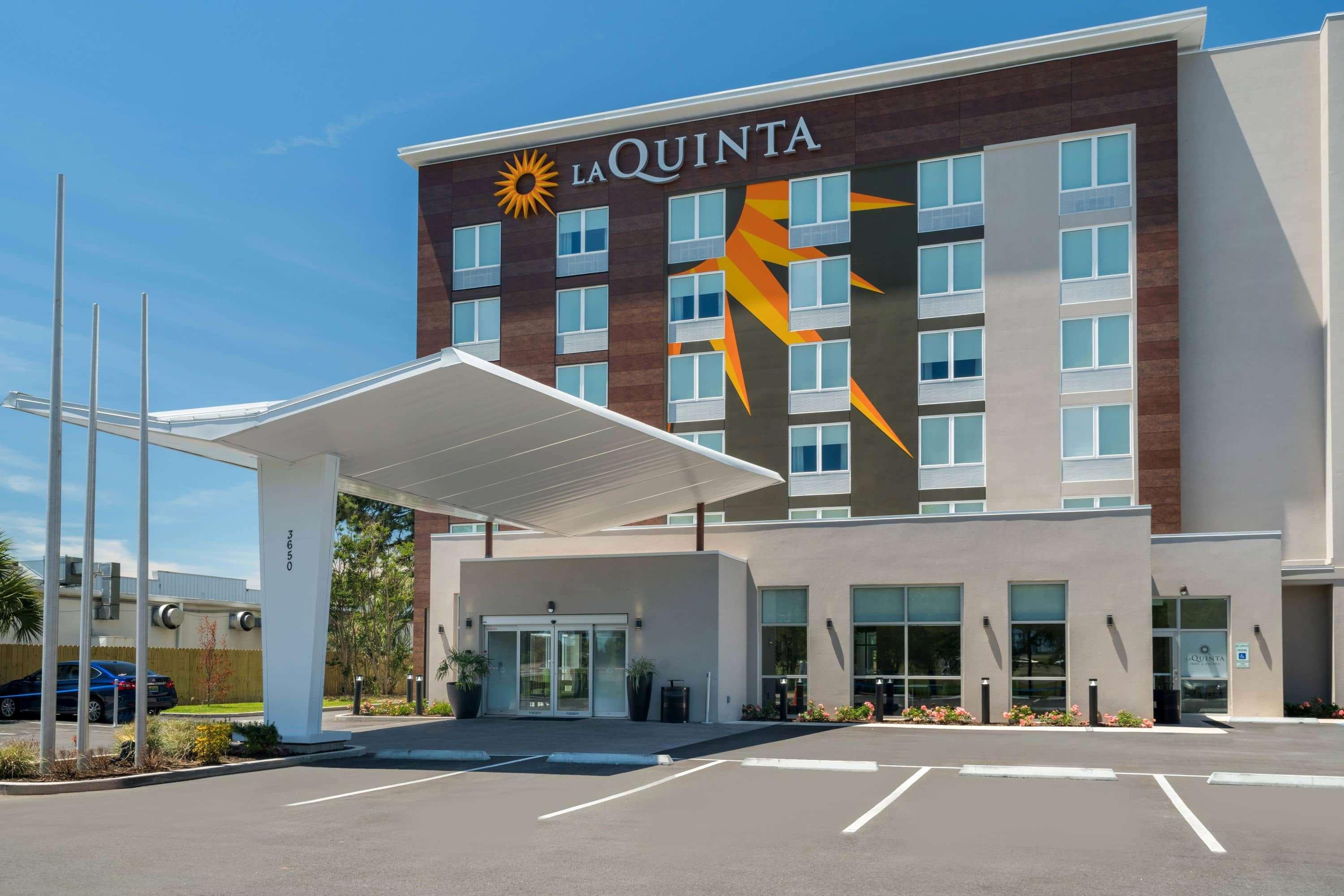 Hotel La Quinta By Wyndham Mobile Esterno foto