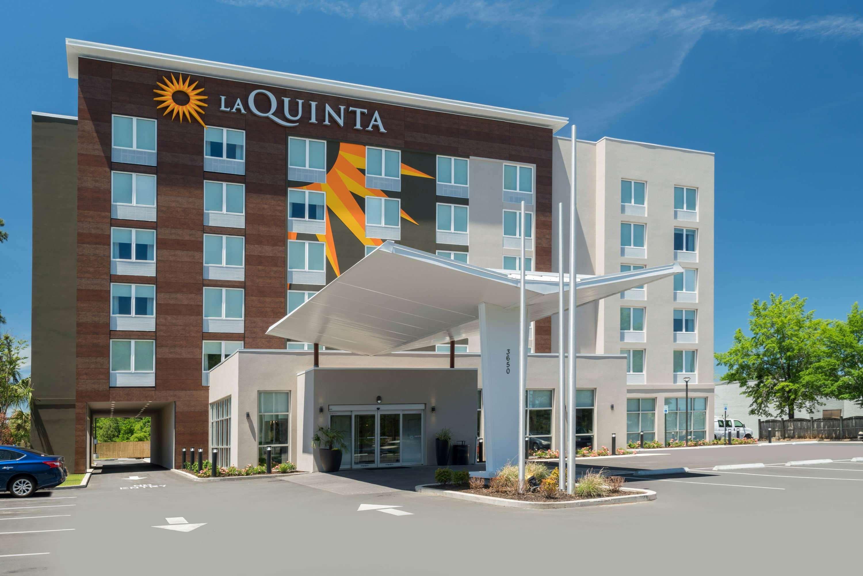 Hotel La Quinta By Wyndham Mobile Esterno foto