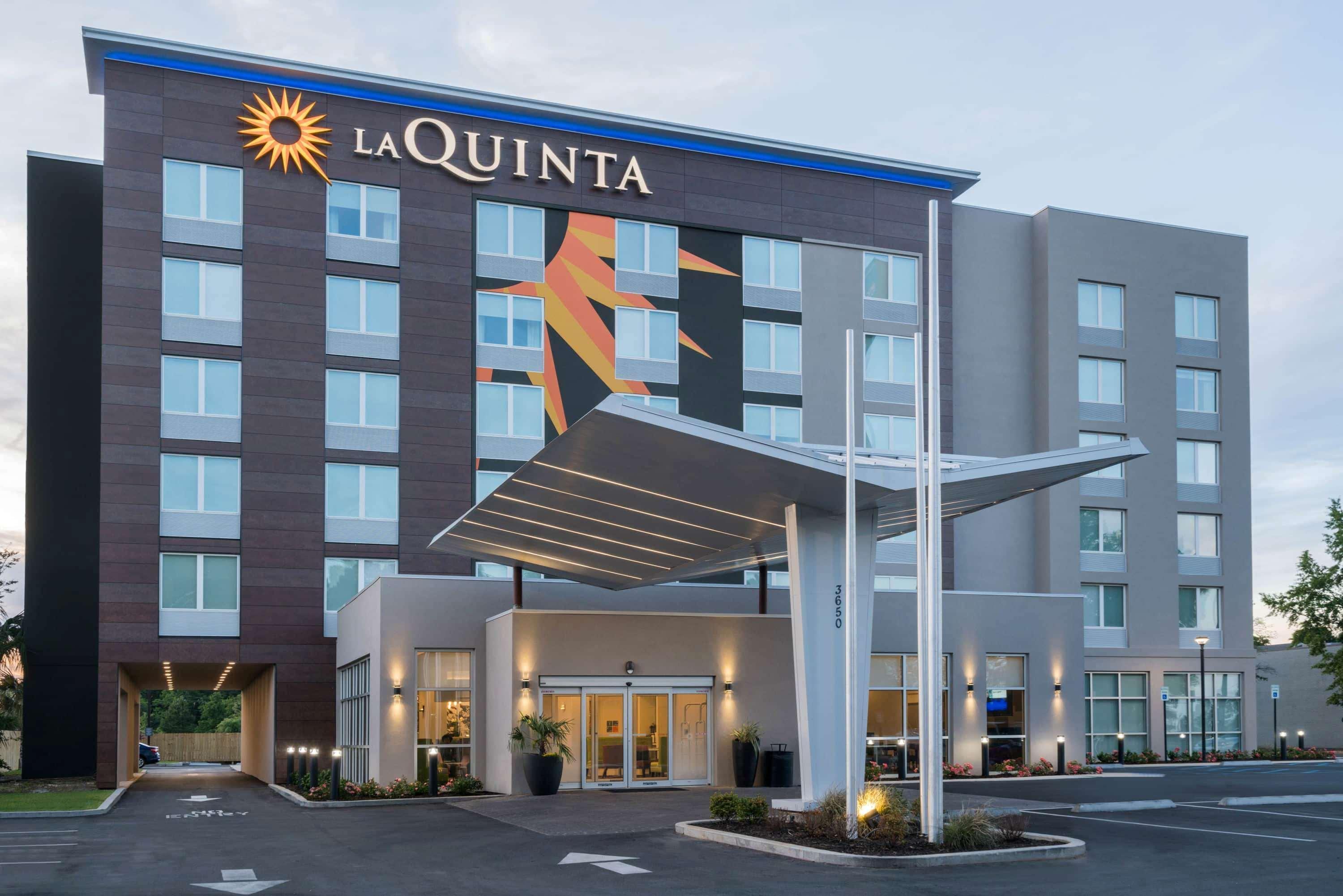 Hotel La Quinta By Wyndham Mobile Esterno foto
